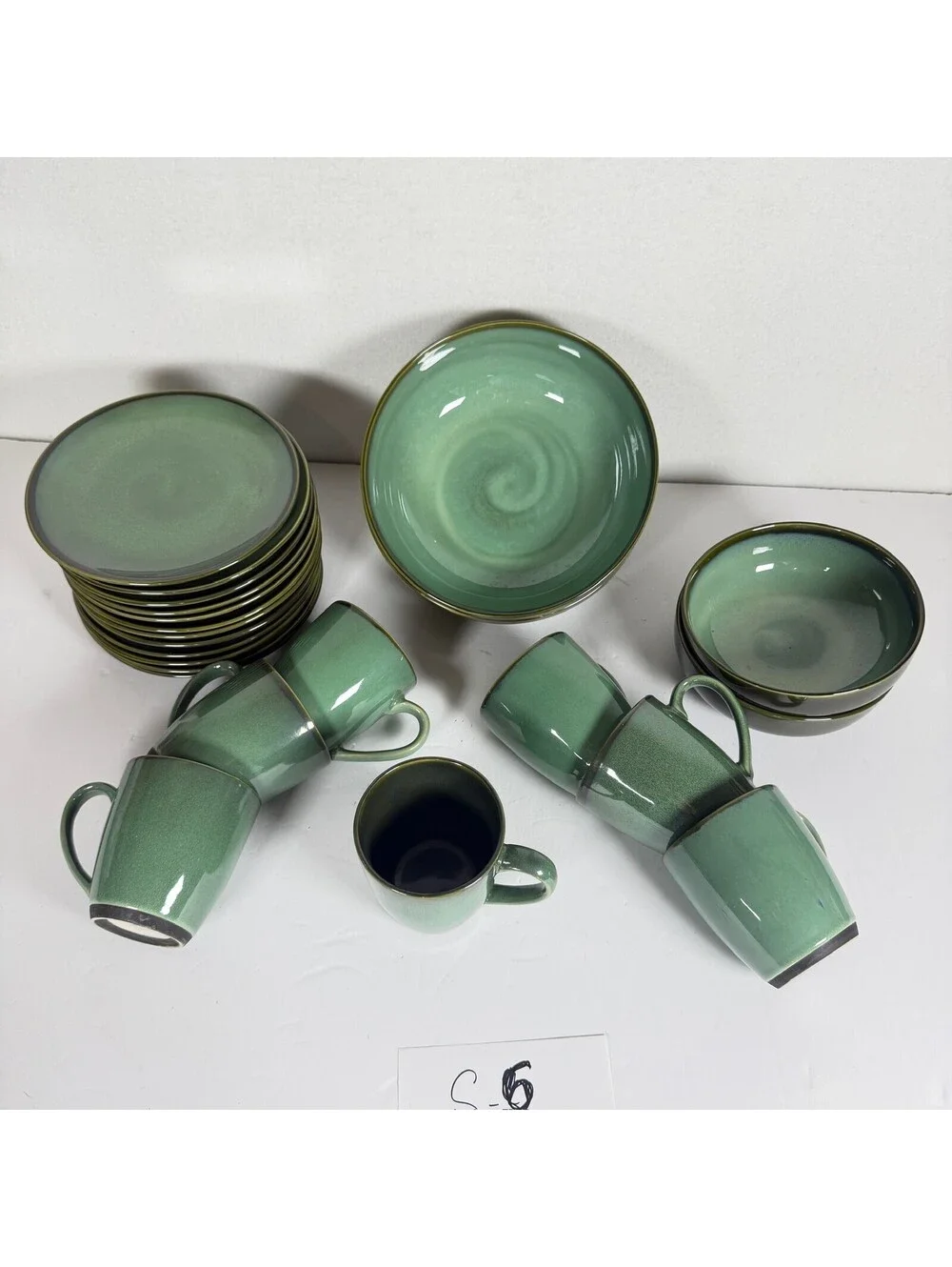 Sango Nova Green 4935 Stoneware Dinnerware Set 23 Pieces Green Dishwasher Safe
